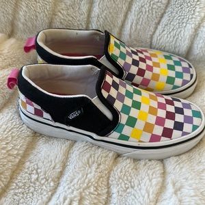 VANS ASHER KIDS RAINBOW CHECKERED SHOES